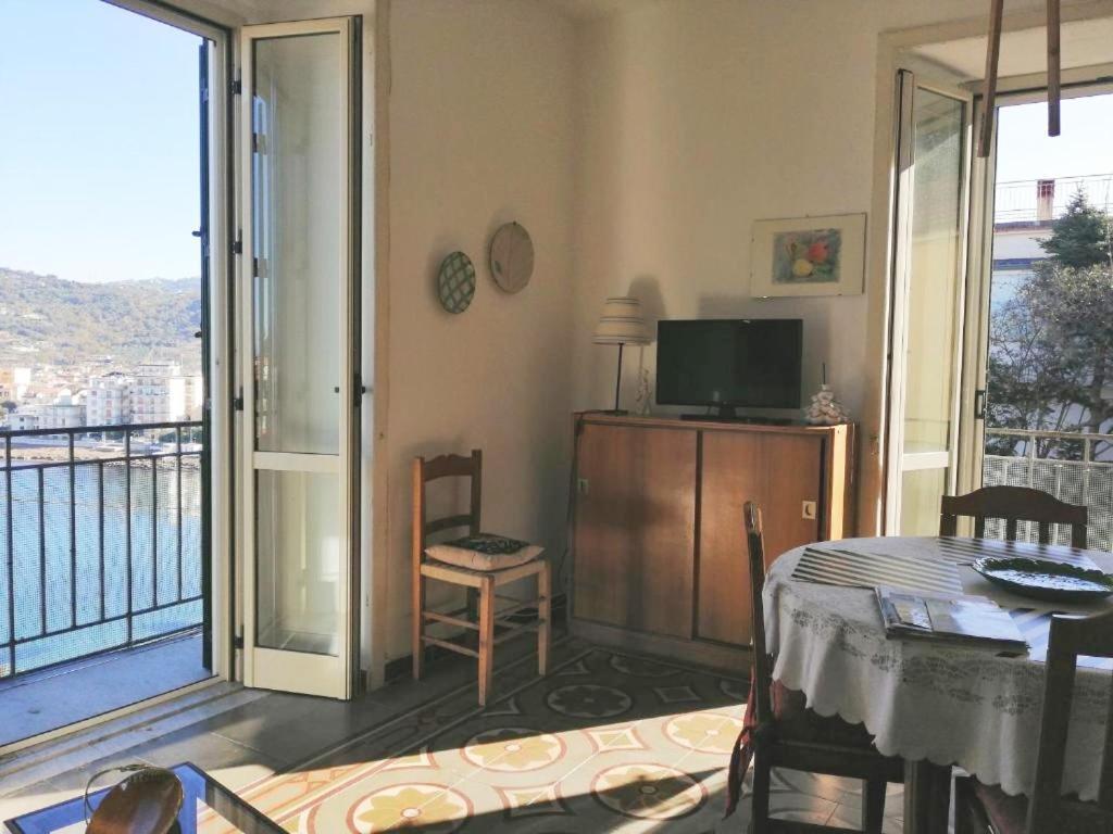 Panoramic Apartments In Villa In Center "The Beach And The Cliff" 1 Agropoli Exteriör bild