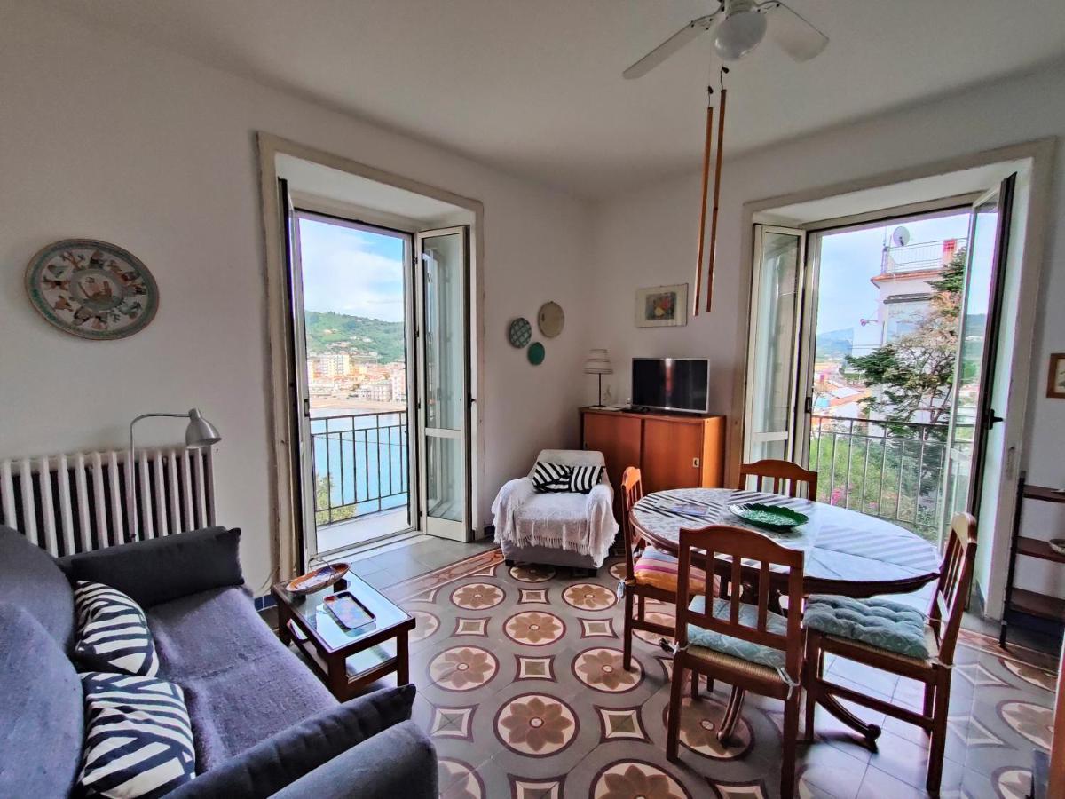Panoramic Apartments In Villa In Center "The Beach And The Cliff" 1 Agropoli Exteriör bild